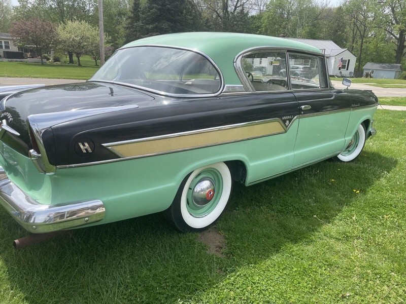 AMC   Vehicle Full-screen Gallery Image 04