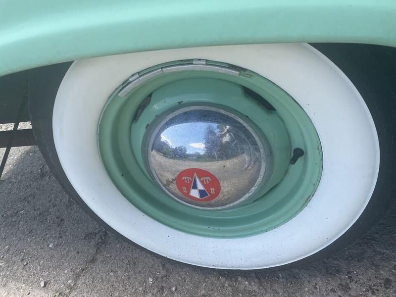 AMC   Vehicle Full-screen Gallery Image 11