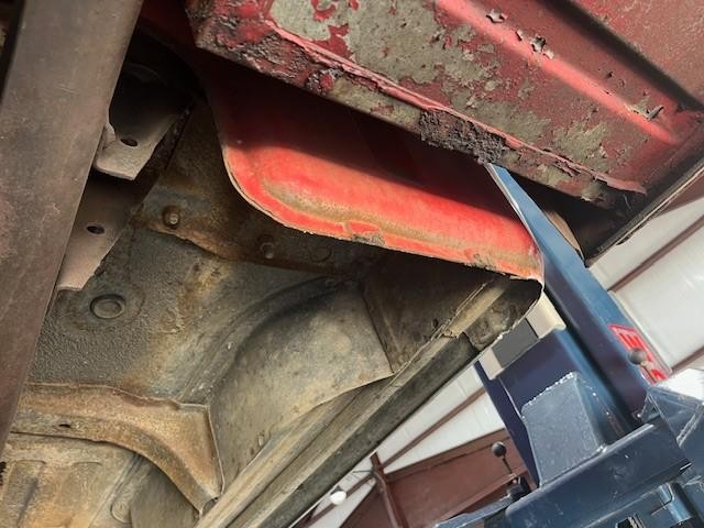 Ford  Vehicle Full-screen Gallery Image 07