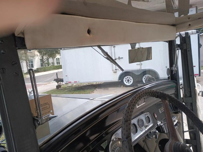 Plymouth PA Vehicle Full-screen Gallery Image 15