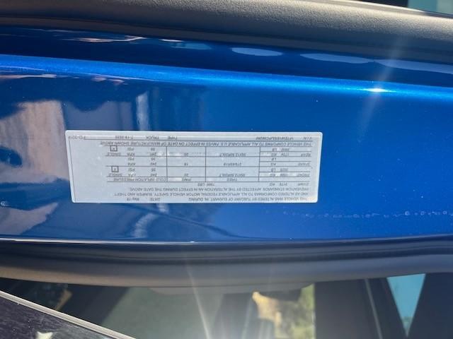 Ford F-150 Vehicle Full-screen Gallery Image 20