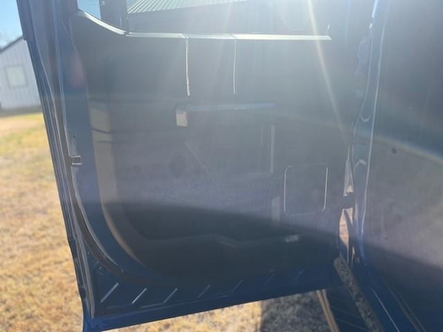 Ford F-150 Vehicle Full-screen Gallery Image 27