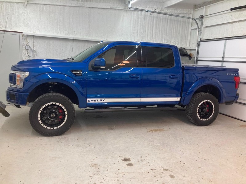 Ford F-150 Vehicle Full-screen Gallery Image 03