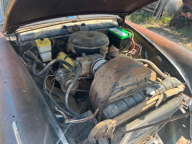 Studebaker Other Vehicle Full-screen Gallery Image 03