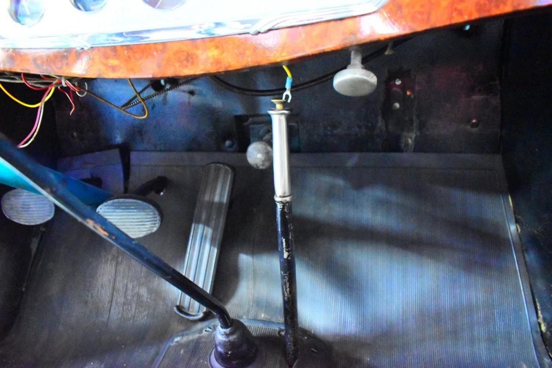 Plymouth Other Vehicle Full-screen Gallery Image 22