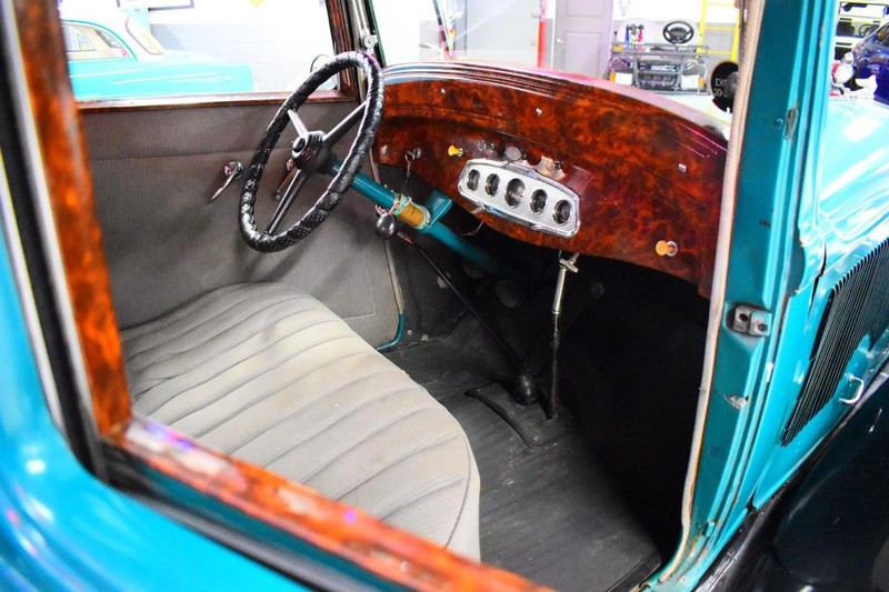 Plymouth Other Vehicle Full-screen Gallery Image 24