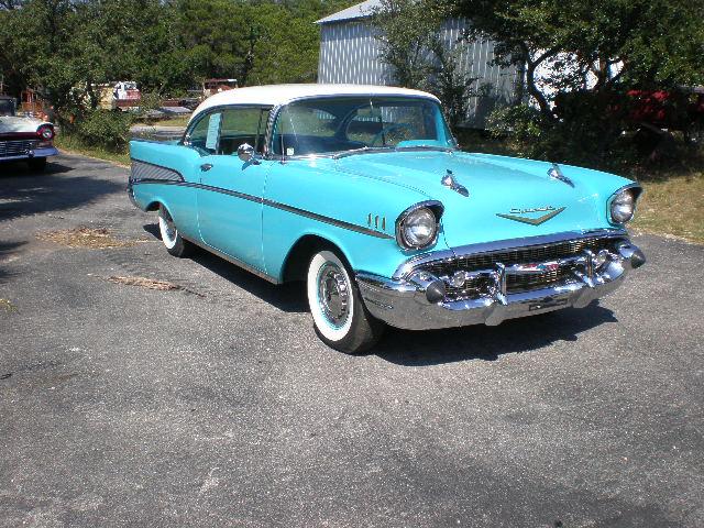 Chevrolet Belair 2DHT Sport Coupe Vehicle Full-screen Gallery Image 03