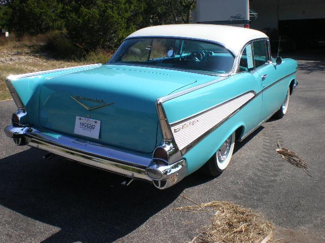 Chevrolet Belair 2DHT Sport Coupe Vehicle Full-screen Gallery Image 04