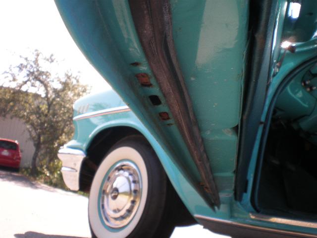 Chevrolet Belair 2DHT Sport Coupe Vehicle Full-screen Gallery Image 20