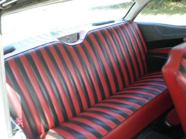 Ford Fairlane Vehicle Full-screen Gallery Image 13