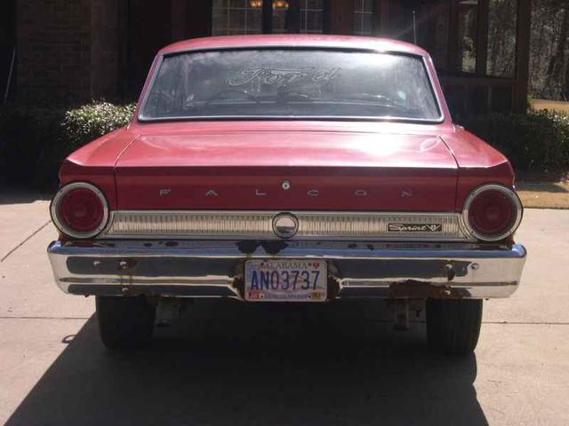 Ford Falcon Vehicle Full-screen Gallery Image 11