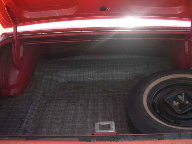 Ford Falcon Vehicle Full-screen Gallery Image 12