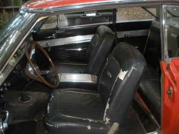 Ford Falcon Vehicle Full-screen Gallery Image 17