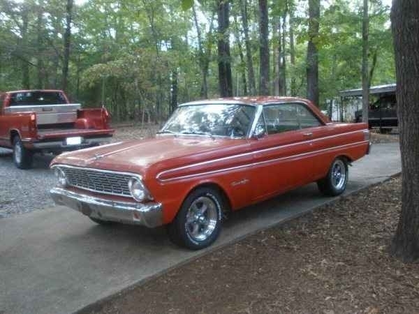 Ford Falcon Vehicle Full-screen Gallery Image 20