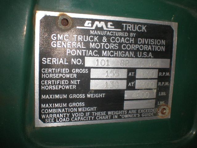 GMC Big Window Short Bed Vehicle Full-screen Gallery Image 06