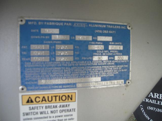 Exiss Featherlite 840 Motorsport Vehicle Full-screen Gallery Image 19