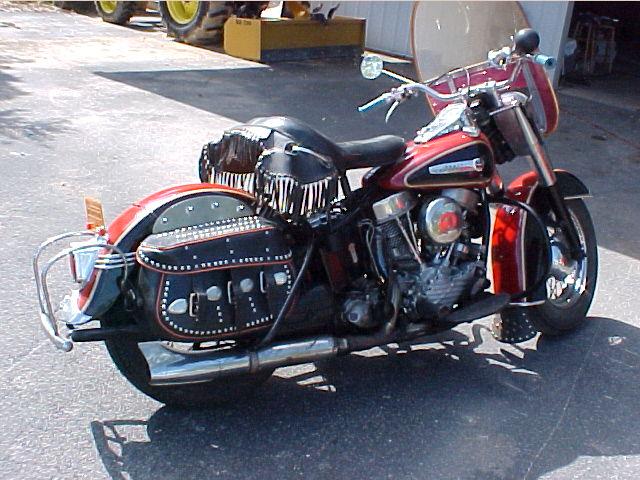 Harley-Davidson FL Hydra Glide Vehicle Full-screen Gallery Image 02