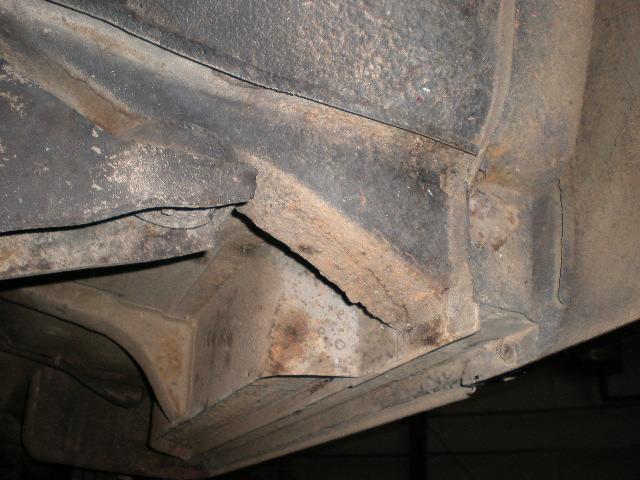 Ford F-100 Vehicle Full-screen Gallery Image 13