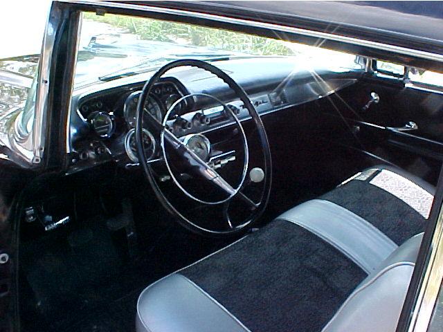 Chevrolet 2DHT Sport Coupe Vehicle Full-screen Gallery Image 04