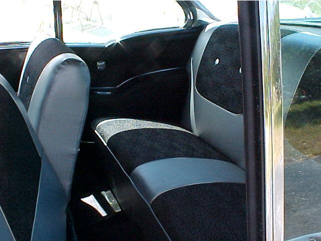 Chevrolet 2DHT Sport Coupe Vehicle Full-screen Gallery Image 06