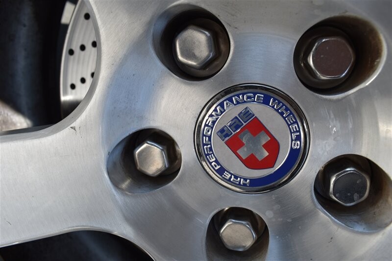 Land Rover Range Rover Vehicle Full-screen Gallery Image 20