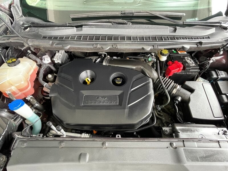 Ford Edge Vehicle Full-screen Gallery Image 41