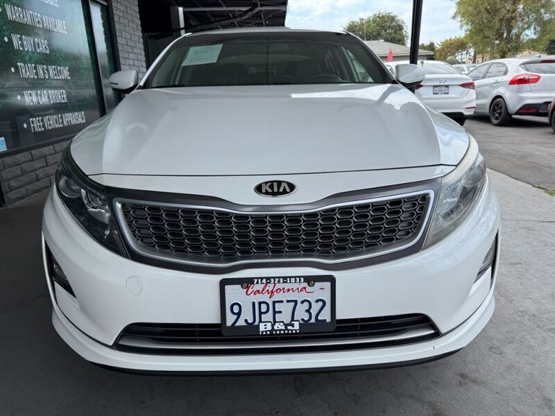 Kia Optima Hybrid Vehicle Full-screen Gallery Image 12