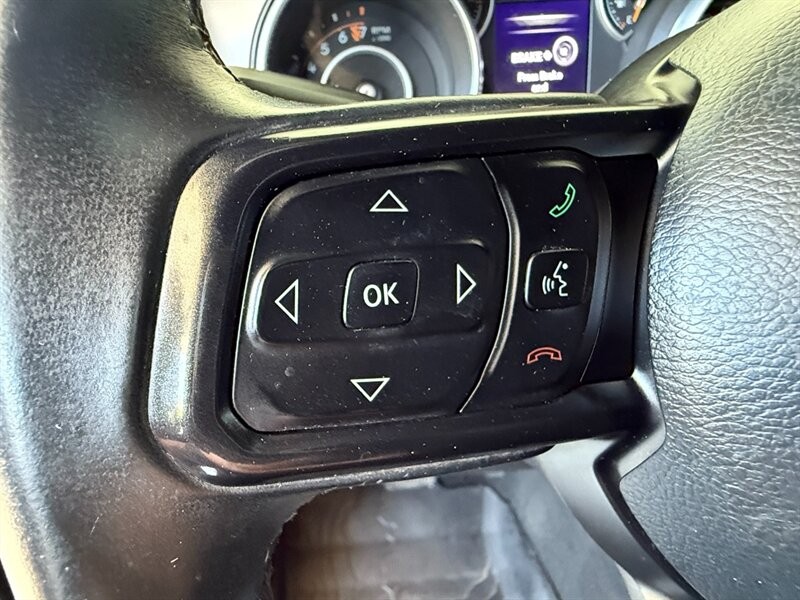 Jeep Wrangler Unlimited Vehicle Full-screen Gallery Image 28