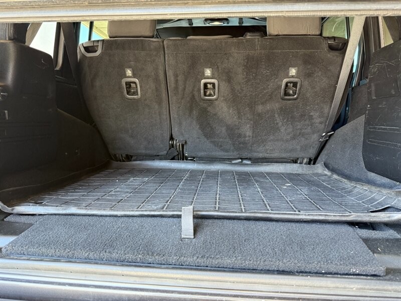 Jeep Wrangler Unlimited Vehicle Full-screen Gallery Image 45