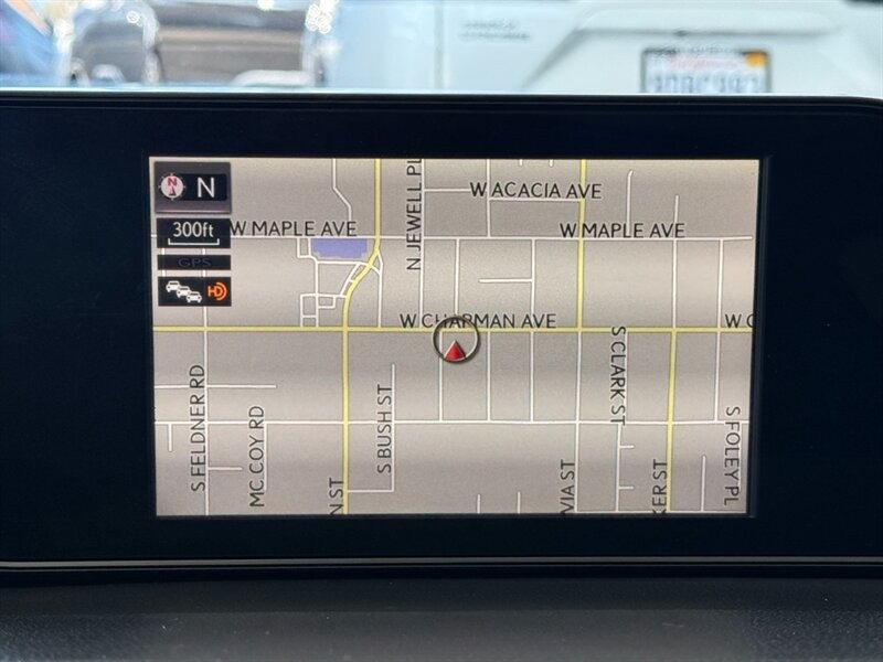 Lexus RX 350 Vehicle Full-screen Gallery Image 34