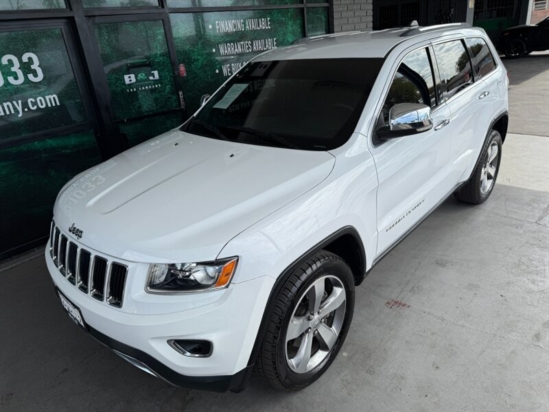 Jeep Grand Cherokee Vehicle Full-screen Gallery Image 02