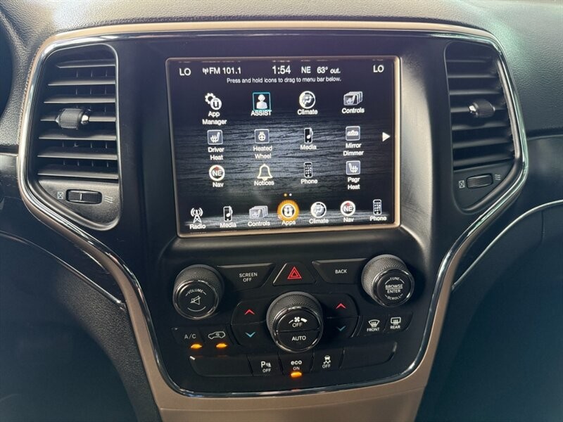 Jeep Grand Cherokee Vehicle Full-screen Gallery Image 32