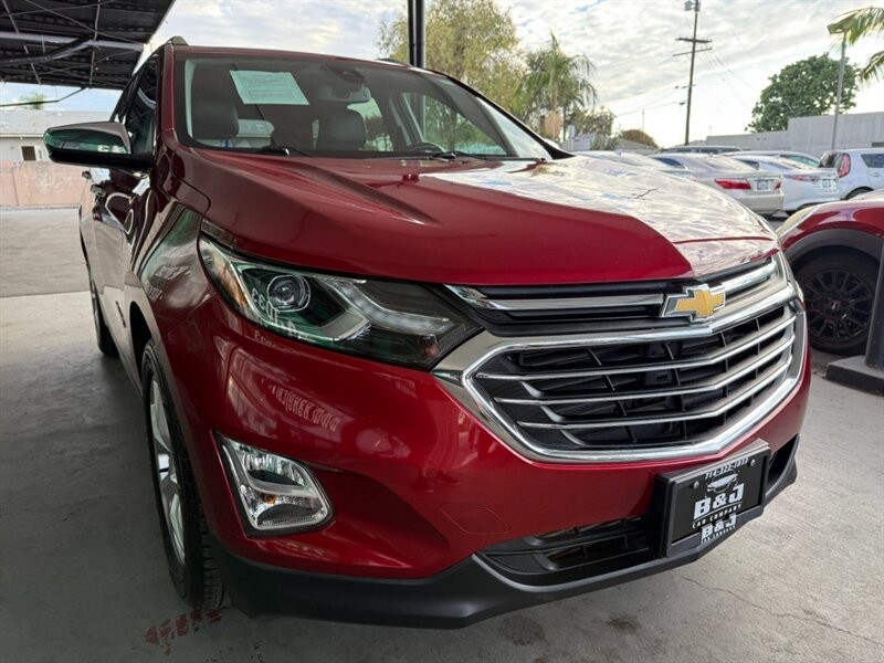 Chevrolet Equinox Vehicle Full-screen Gallery Image 09