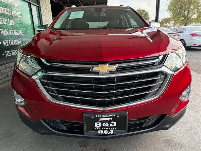 Chevrolet Equinox Vehicle Full-screen Gallery Image 12