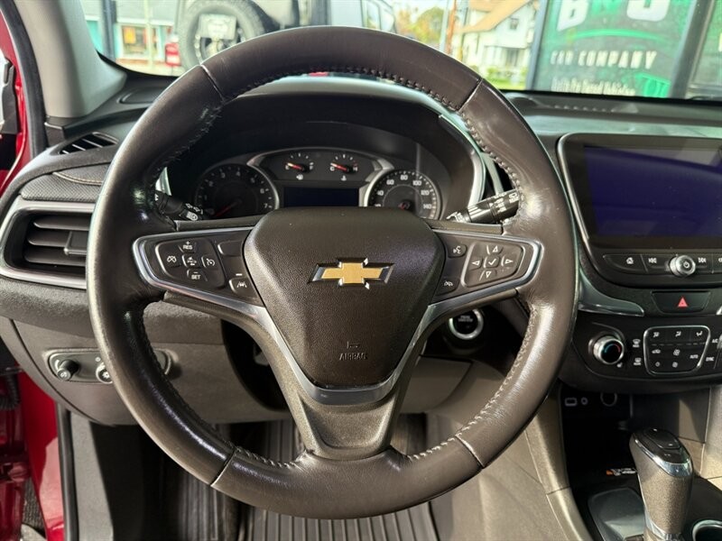 Chevrolet Equinox Vehicle Full-screen Gallery Image 20