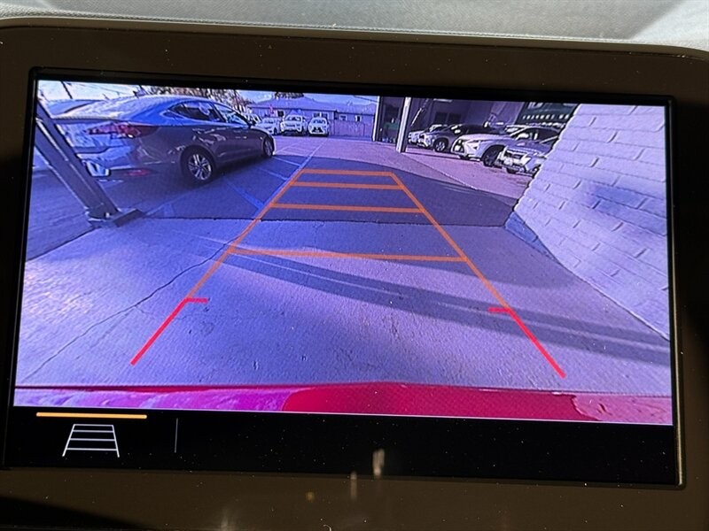 Chevrolet Equinox Vehicle Full-screen Gallery Image 33