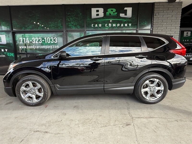 Honda CR-V Vehicle Full-screen Gallery Image 04