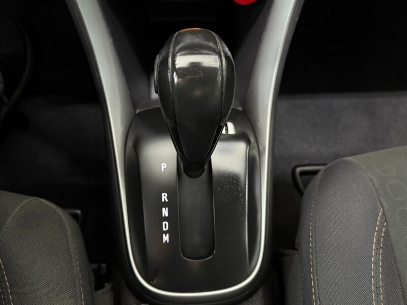 Chevrolet Trax Vehicle Full-screen Gallery Image 32