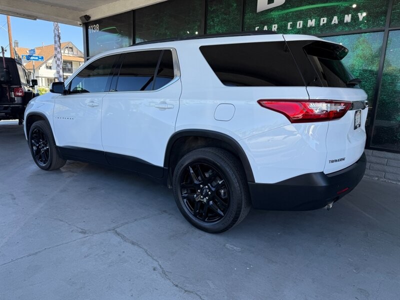 Chevrolet Traverse Vehicle Full-screen Gallery Image 06