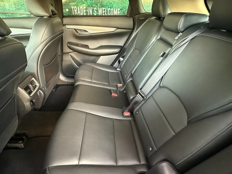 INFINITI QX50 Vehicle Full-screen Gallery Image 25