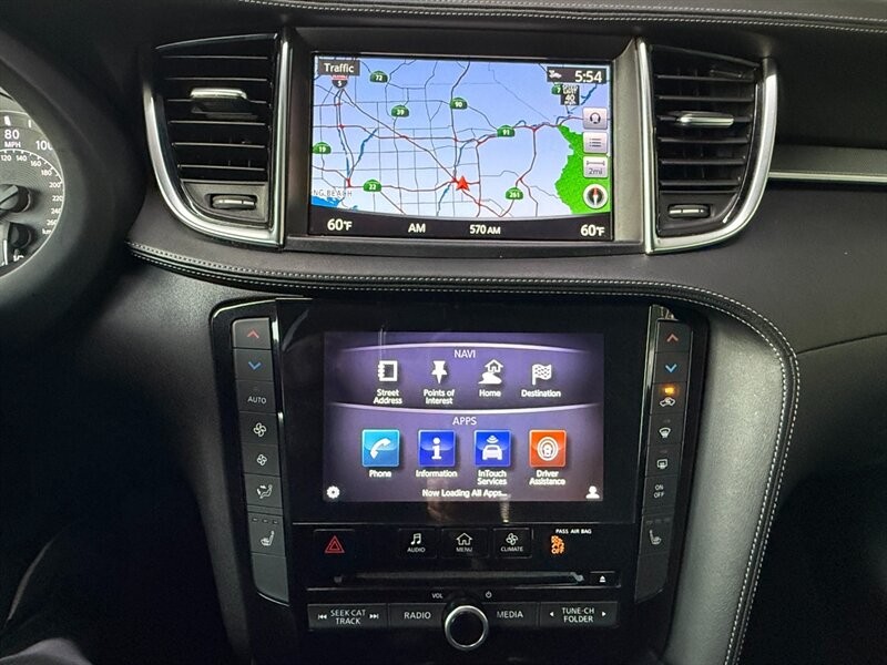 INFINITI QX50 Vehicle Full-screen Gallery Image 31
