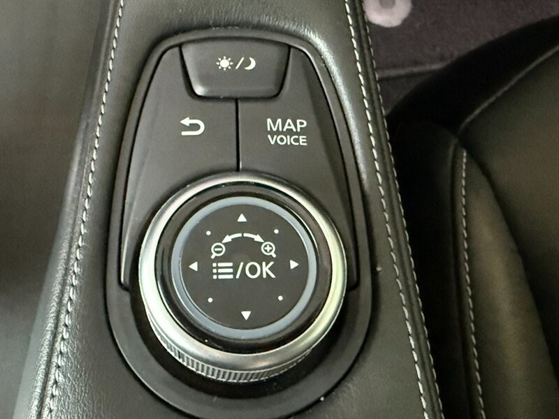 INFINITI QX50 Vehicle Full-screen Gallery Image 39