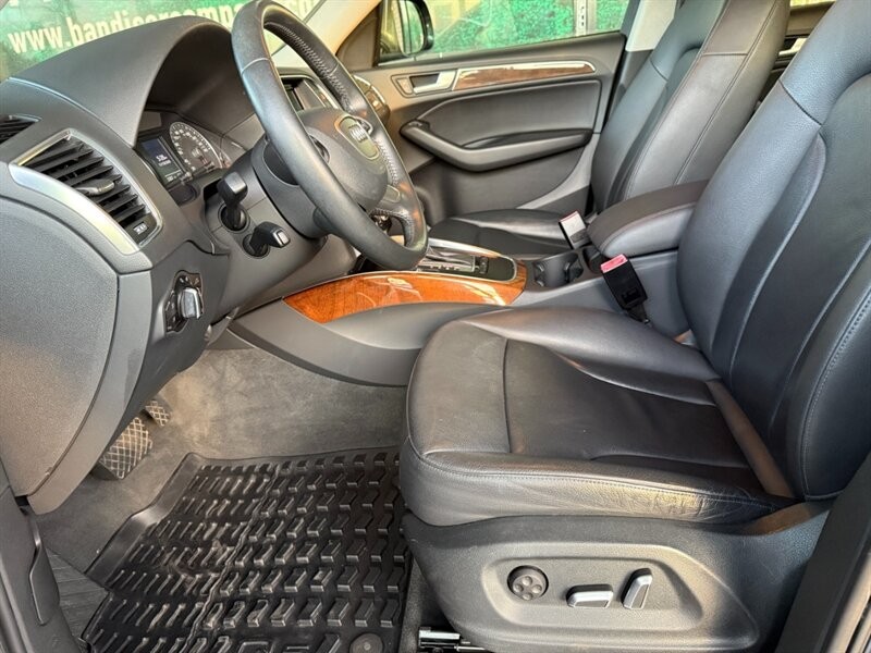 Audi Q5 Vehicle Full-screen Gallery Image 19