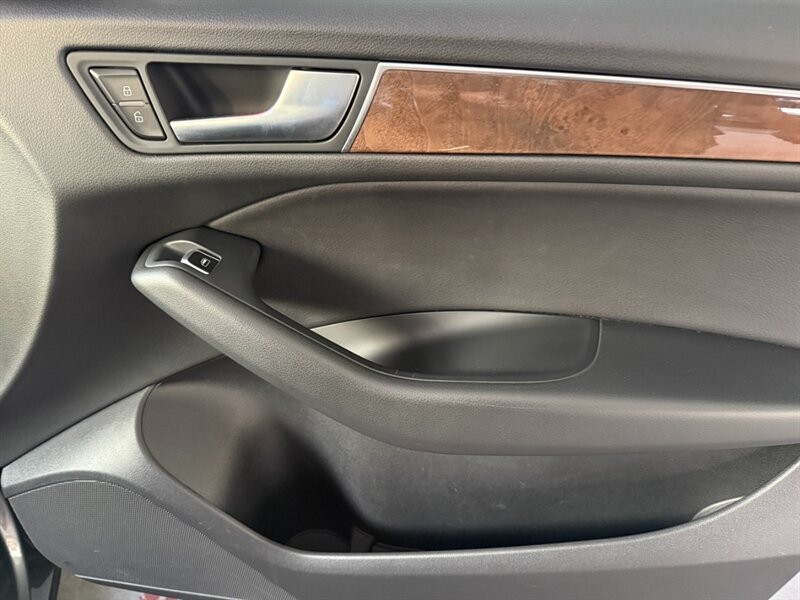 Audi Q5 Vehicle Full-screen Gallery Image 31