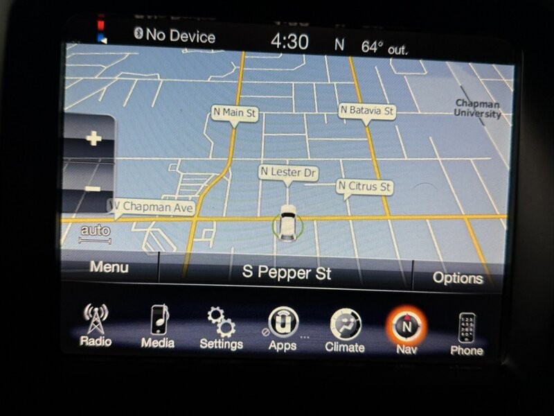 Jeep Cherokee Vehicle Full-screen Gallery Image 30