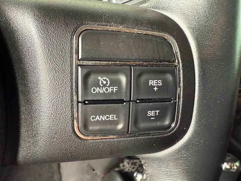 Jeep Wrangler Unlimited Vehicle Full-screen Gallery Image 22