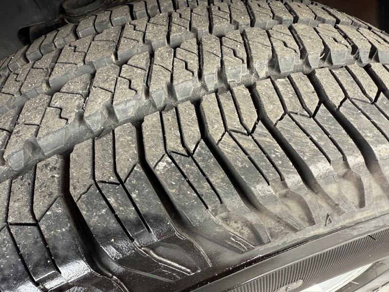 Jeep Wrangler Unlimited Vehicle Full-screen Gallery Image 35