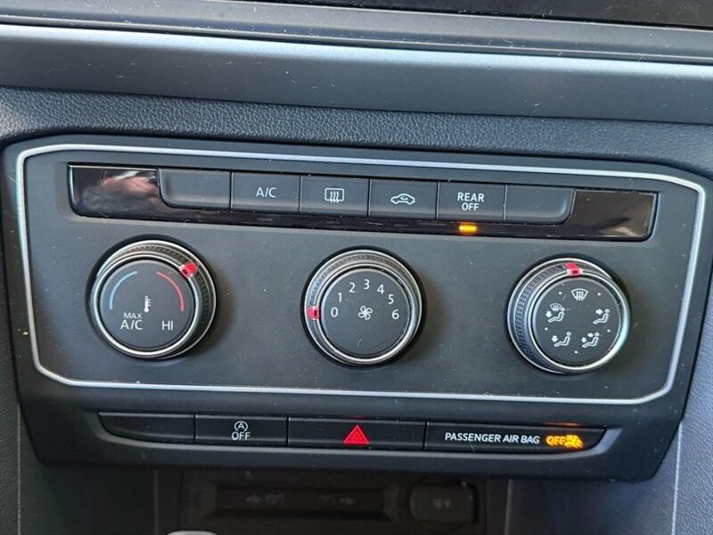 Volkswagen Atlas Vehicle Full-screen Gallery Image 32