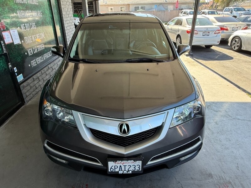 Acura MDX Vehicle Full-screen Gallery Image 13