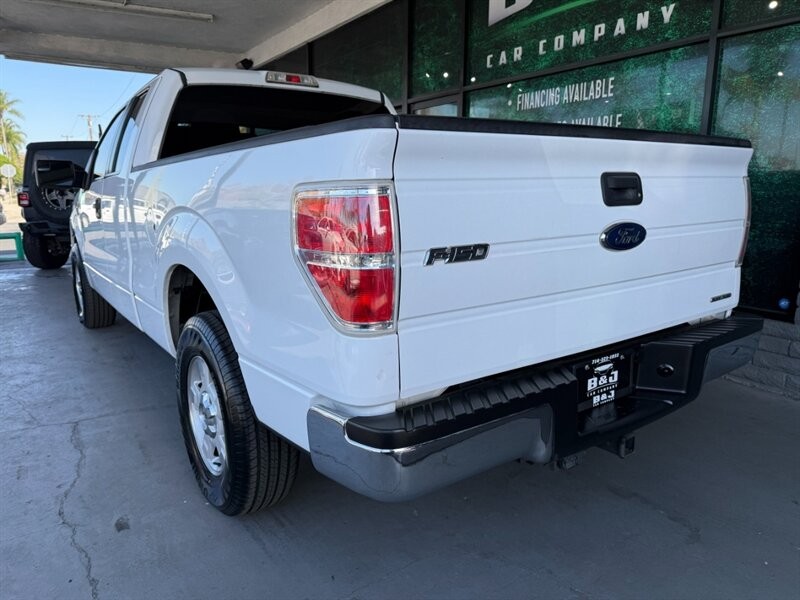 Ford F-150 Vehicle Full-screen Gallery Image 07